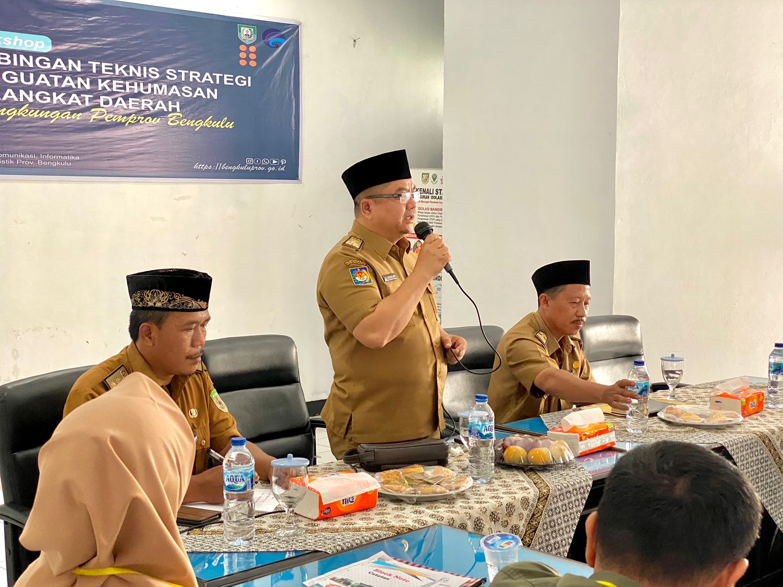 Kepala Diskominfotik Provinsi Bengkulu M. Redhwan Arif mengatakan, program bimtek dengan melibatkan insan kehumasan dari setiap Organisasi Perangkat Daerah (OPD) ini, bertujuan mampu meningkatkan pelayanan informasi kepada masyarakat.